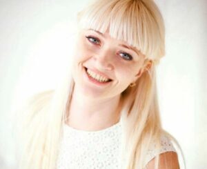 Яна Иванова