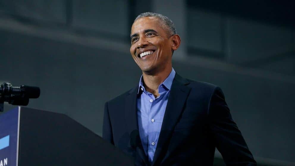Барак Обама —выпускникам: “Борьба за равенство и справедливость начинается с сочувствия, страсти и праведного гнева”