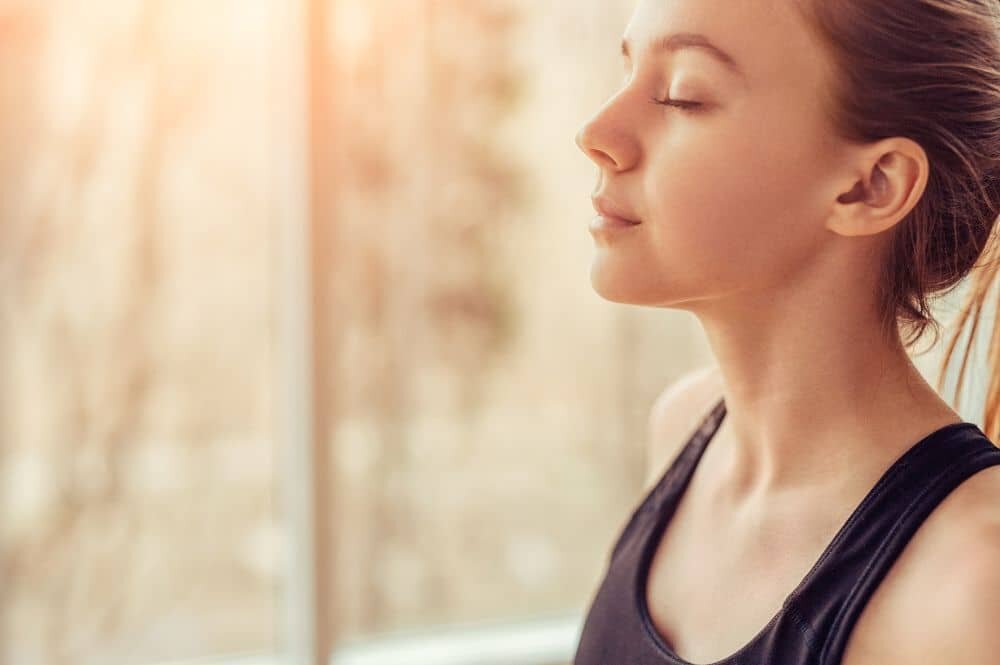 Побеждаем стресс: 3 упражнения помогут быстро успокоиться